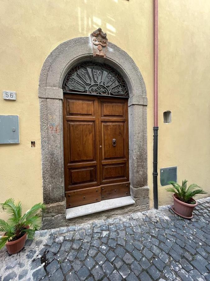 サリアーノ・ネル・チミーノLa Rocca Houseアパートメント エクステリア 写真