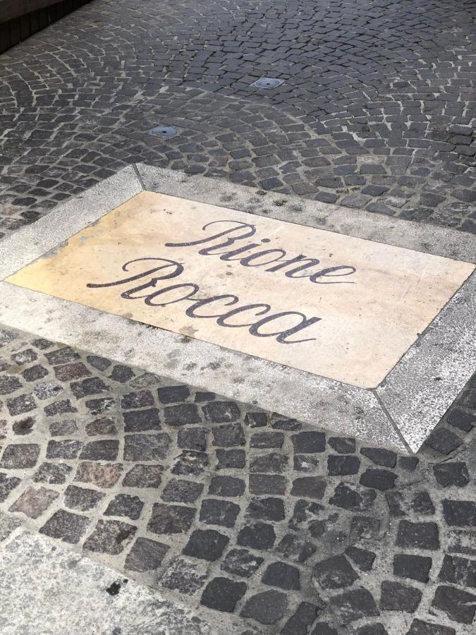 サリアーノ・ネル・チミーノLa Rocca Houseアパートメント エクステリア 写真